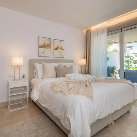 Appartement Newly Built Modern Penthouse In Puerto Banus Marbellac